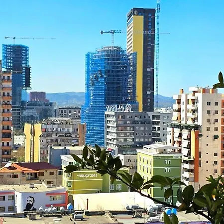 Apartman Bazaar's Eye Free Parking Spacious Tarrace Tirana