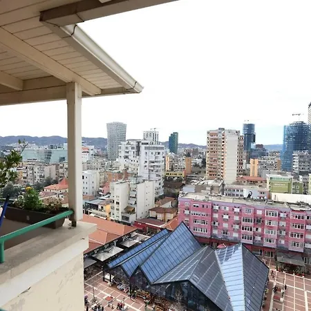 Bazaar's Eye Free Parking Spacious Tarrace Apartman Tirana